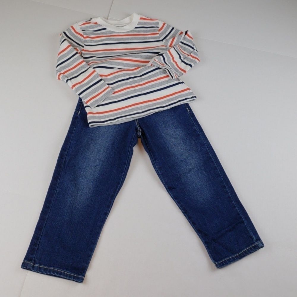 Denim jeans and tee shirt top lot NWT